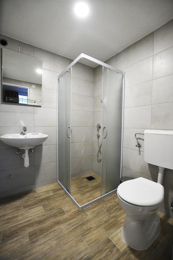 Atrijum Apartments And Rooms Kladovo Habitación foto